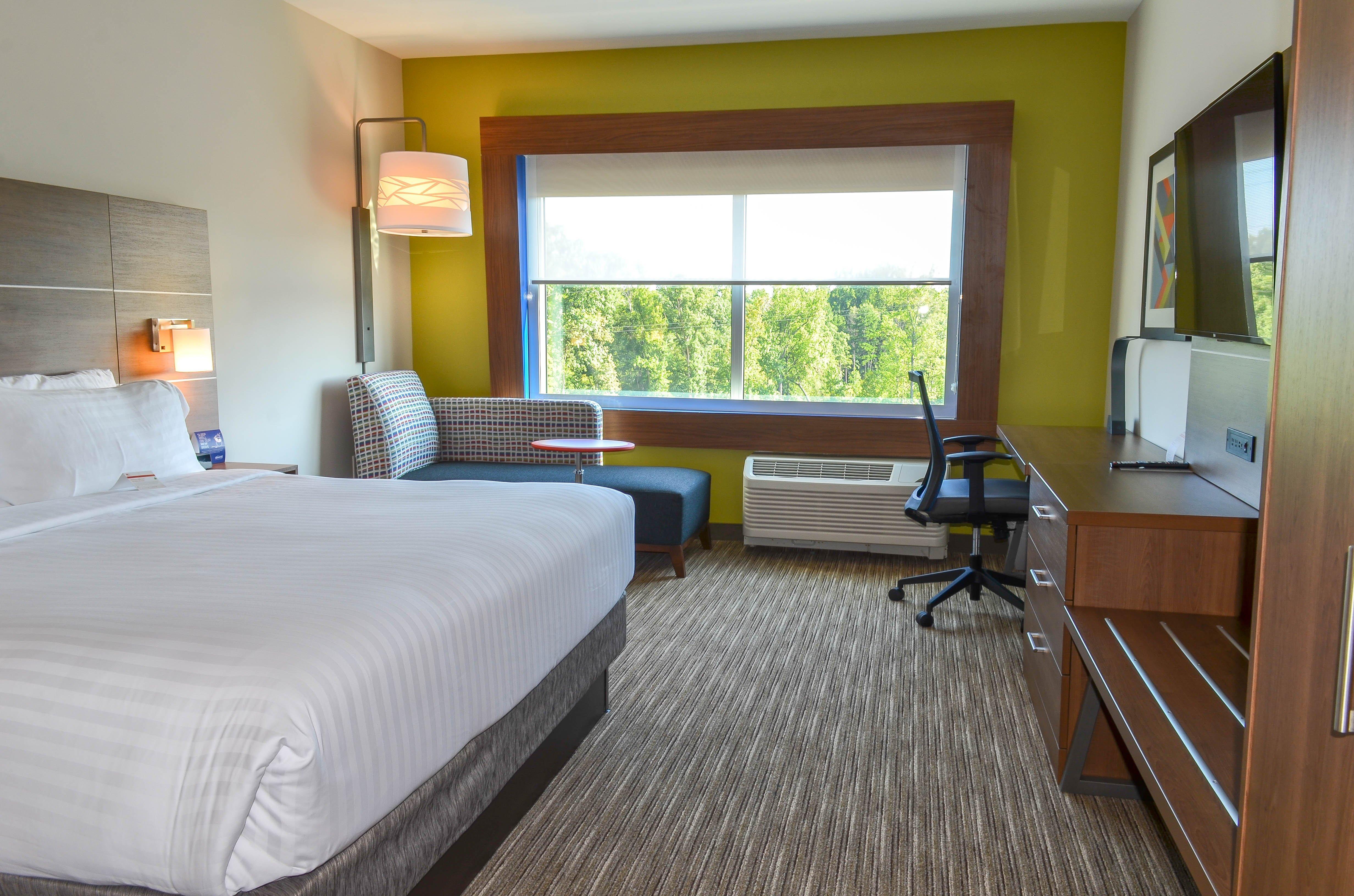 Holiday Inn Express & Suites Raleigh Airport - Brier Creek By Ihg Εξωτερικό φωτογραφία