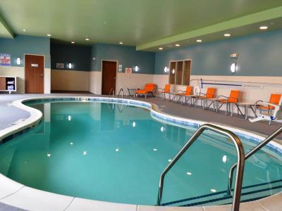 Holiday Inn Express & Suites Raleigh Airport - Brier Creek By Ihg Εξωτερικό φωτογραφία