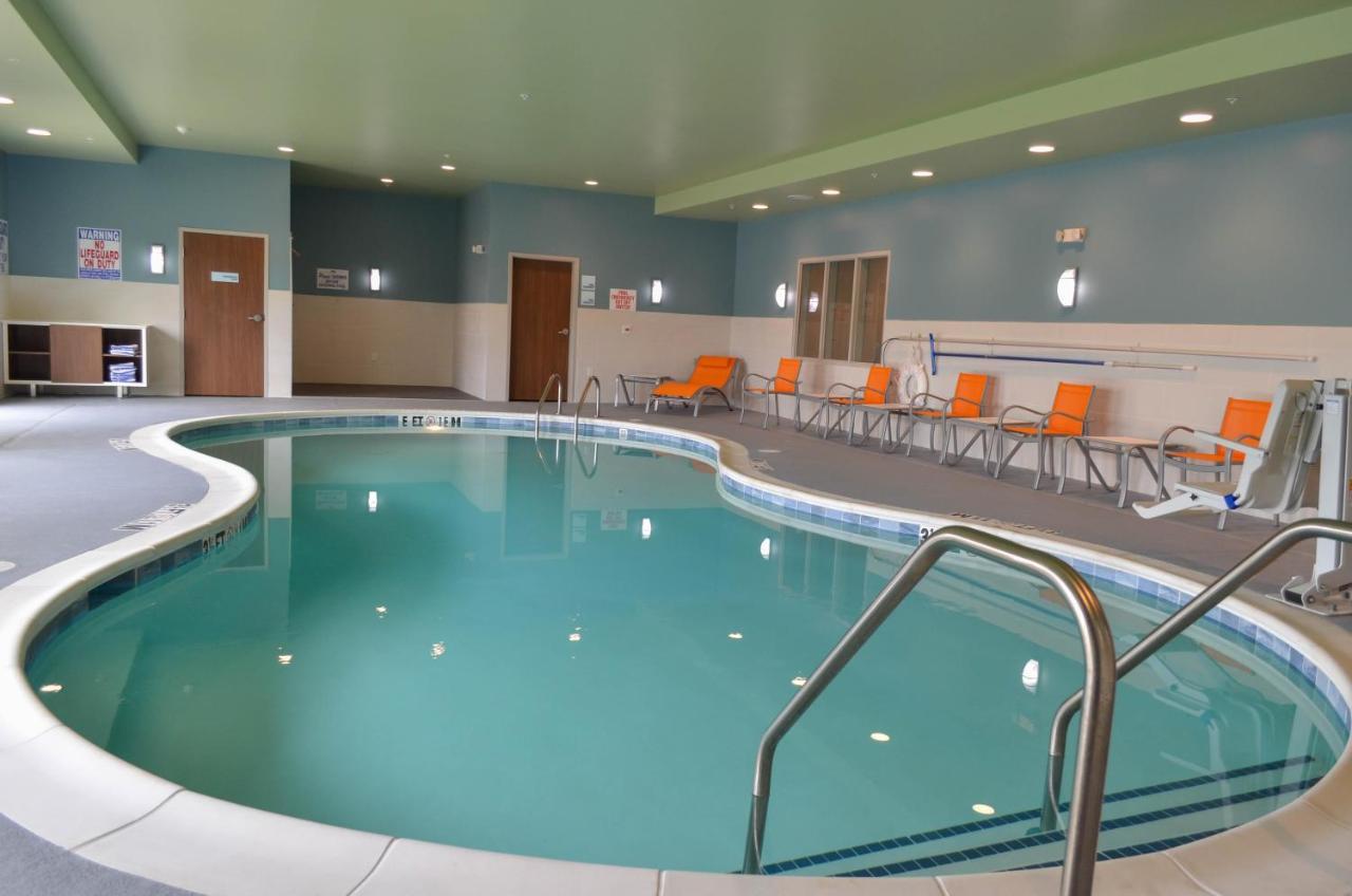 Holiday Inn Express & Suites Raleigh Airport - Brier Creek By Ihg Εξωτερικό φωτογραφία